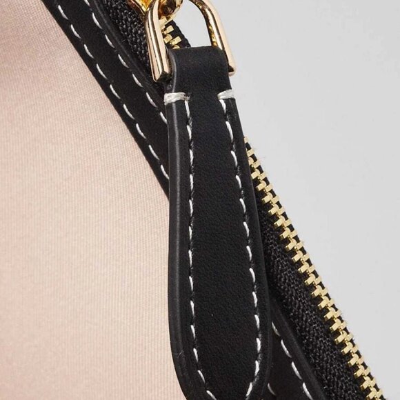 Burberry Beige Canvas Heritage Medium Tote Bag - Picture 7 of 12